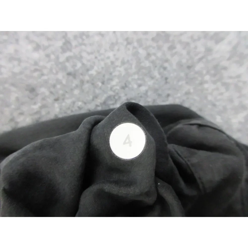 Lululemon Shorts Womens 4 Black Athletic Running Gym Drawstring Logo 26x12‎